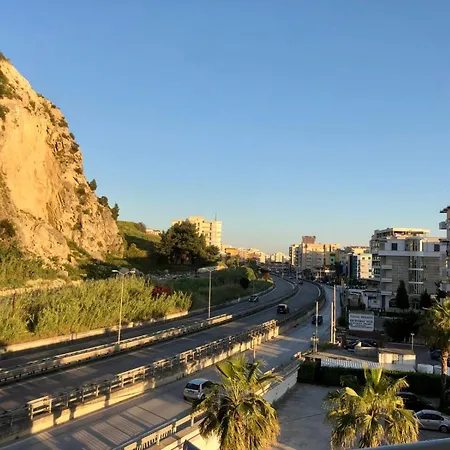 Appartement Ermest ,kavaje Rock