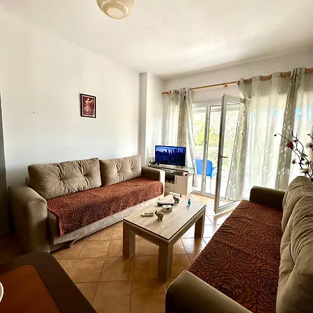 Apartament Ermest ,kavaje Rock
