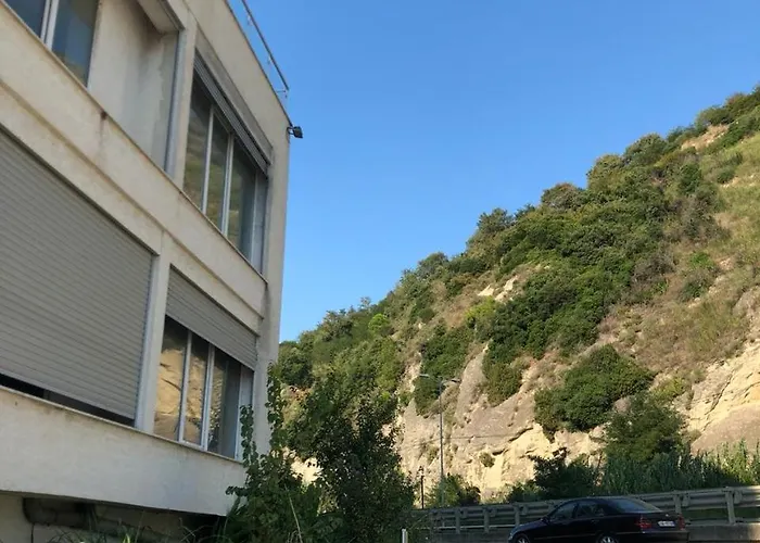 Ermest ,kavaje Rock Appartamento Durrës